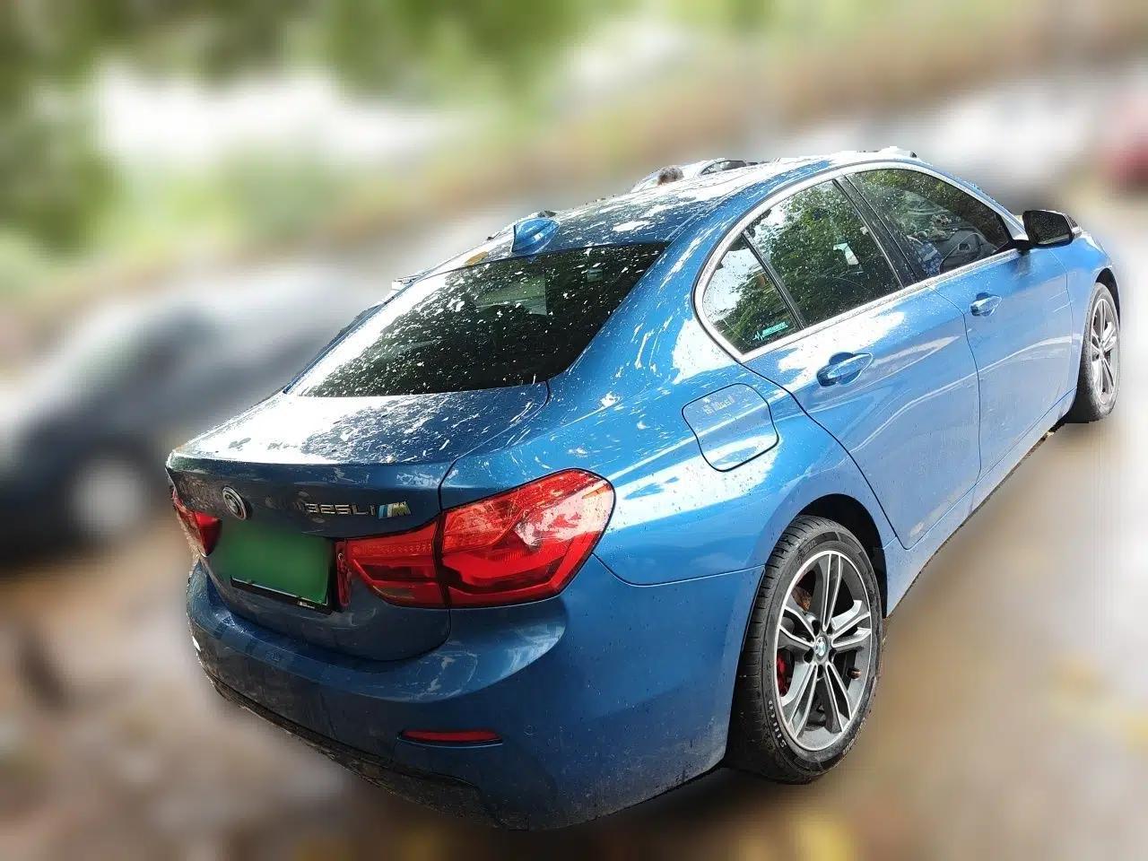 BMW 1 Series 2018 118i Sport Edition — миниатюра 6