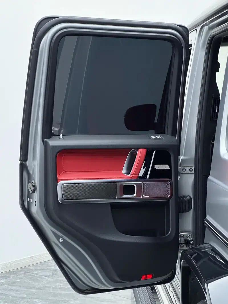 2022 Mercedes-Benz G-Class G 500 — миниатюра 27