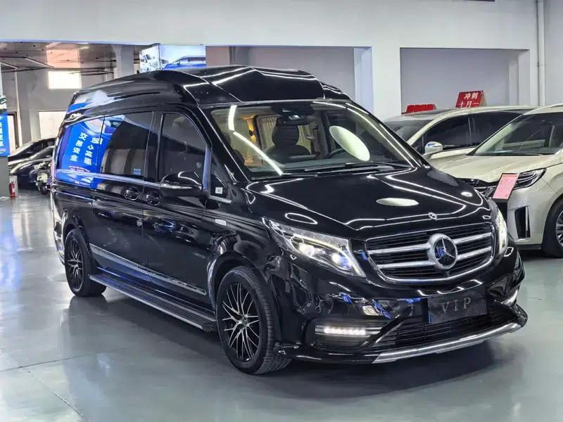 Mercedes-Benz V-Class 2018 V 260 L Premium Extended Edition (China VI Emission Standard) — миниатюра 3
