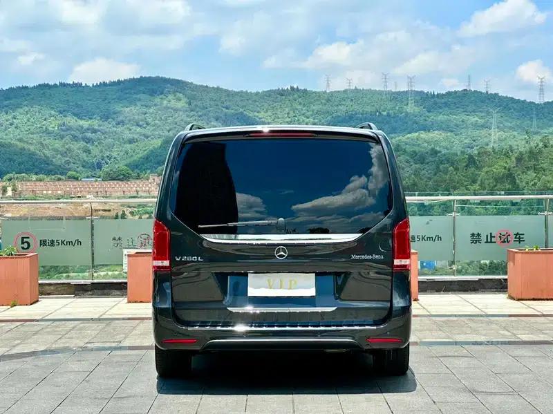 Mercedes-Benz V-Class 2021 V 260 L Long Wheelbase Luxury Edition — миниатюра 6