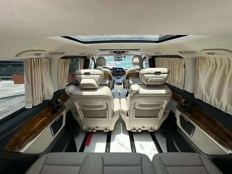 Mercedes-Benz V-Class 2021 V 260 L Long Wheelbase Luxury Edition — миниатюра 10