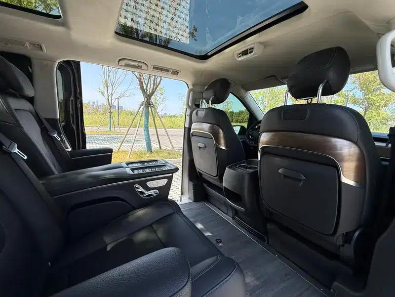 Mercedes-Benz V-Class 2020 V 260 L Long Wheelbase Luxury Edition — миниатюра 20