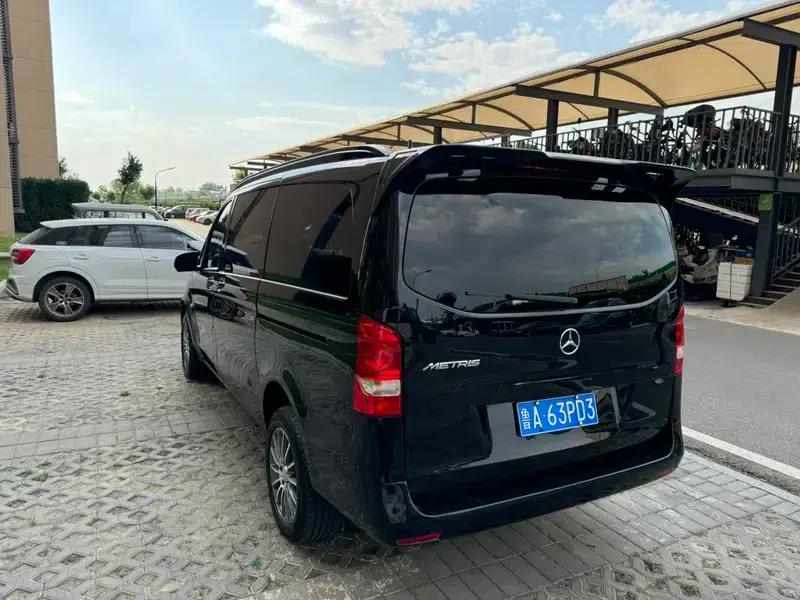 Mercedes-Benz V-Class (Overseas) 2019 2.0T Automatic Front-Wheel Drive 7-Seater Parallel Import — миниатюра 4