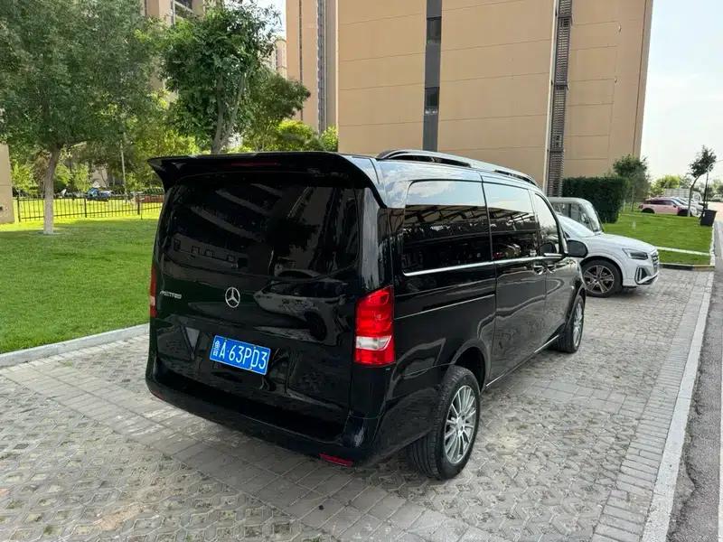 Mercedes-Benz V-Class (Overseas) 2019 2.0T Automatic Front-Wheel Drive 7-Seater Parallel Import — миниатюра 6