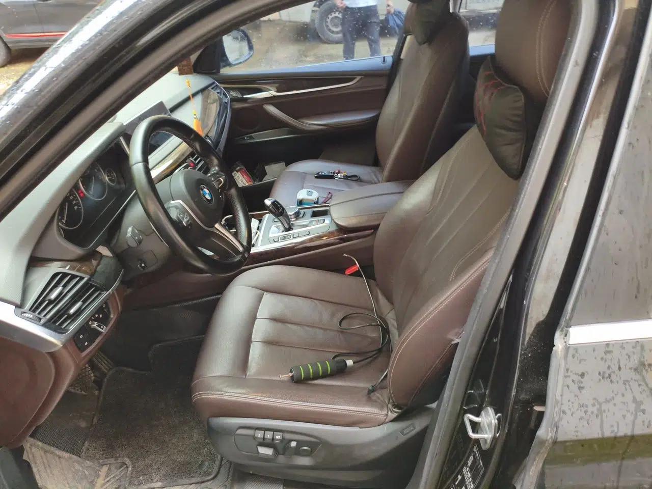 BMW X5 2015 xDrive28i — миниатюра 15