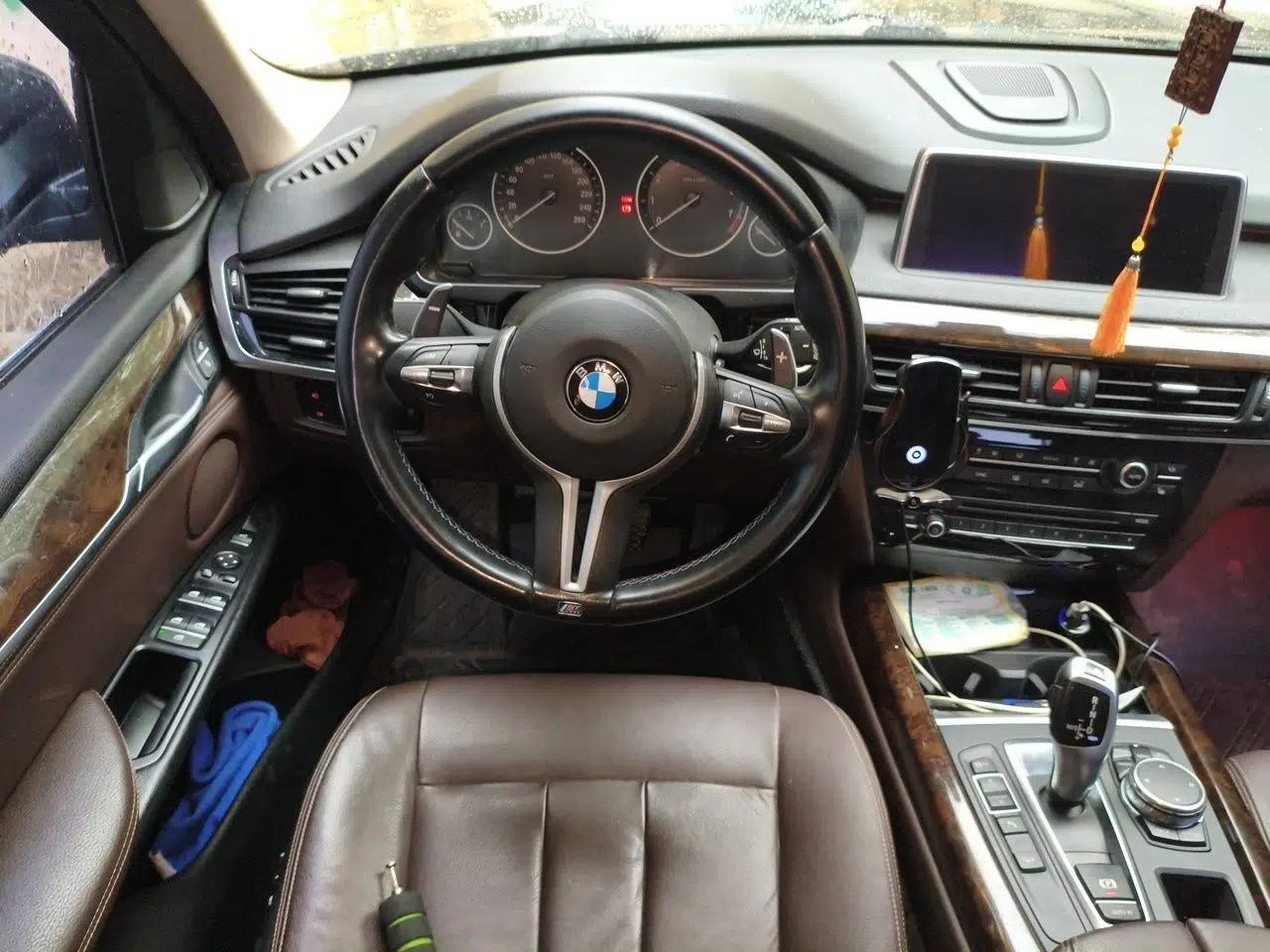 BMW X5 2015 xDrive28i — миниатюра 10