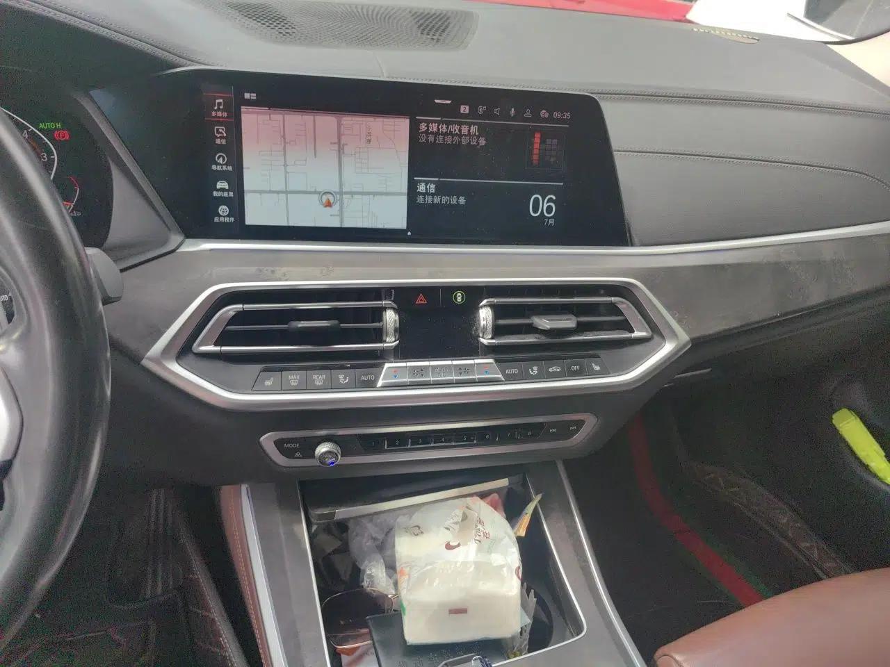 BMW X5 2019 xDrive40i M Sport Package — миниатюра 13