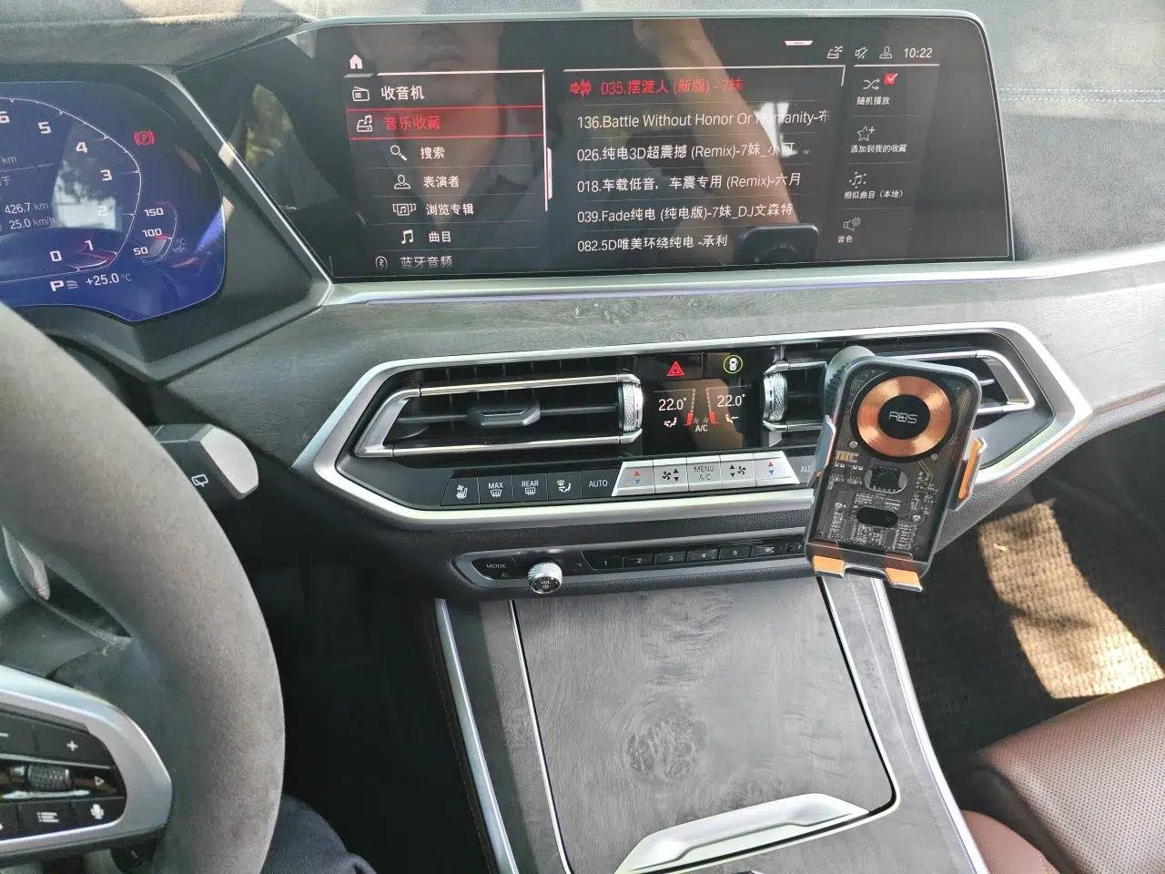 BMW X5 2020 xDrive40i Luxury Model with M Sport Package — миниатюра 13