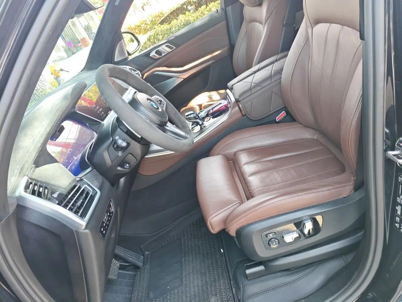 BMW X5 2020 xDrive40i Luxury Model with M Sport Package — миниатюра 15