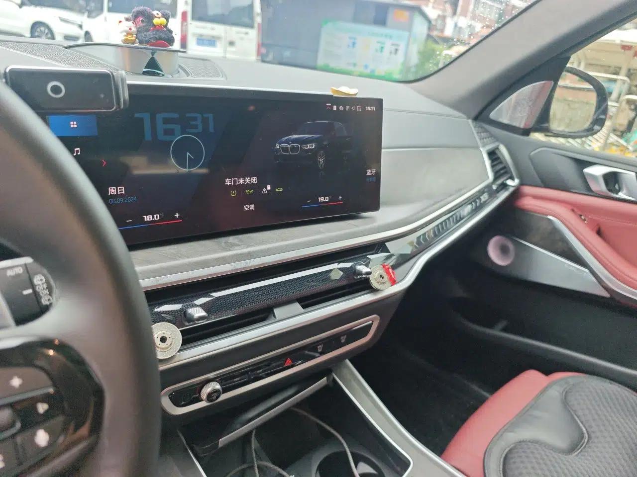 BMW X5 2021 xDrive30i M Sport Package — миниатюра 13