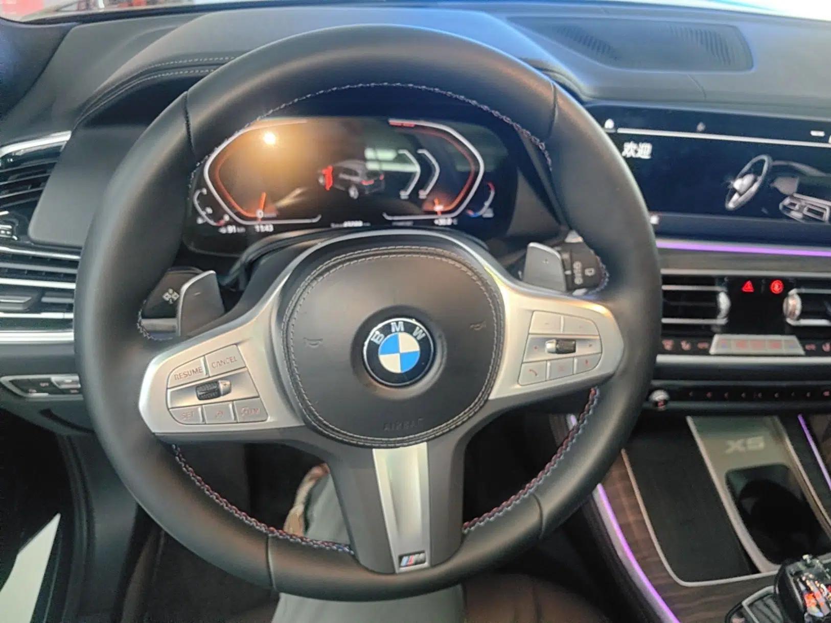 BMW X5 2022 Restyled xDrive 40Li M Sport Package — миниатюра 13