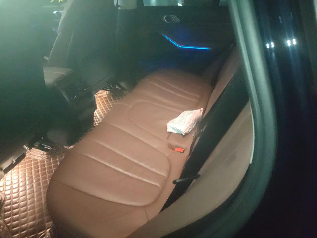 BMW X5 2021 Restyled xDrive40i M Sport Package — миниатюра 17