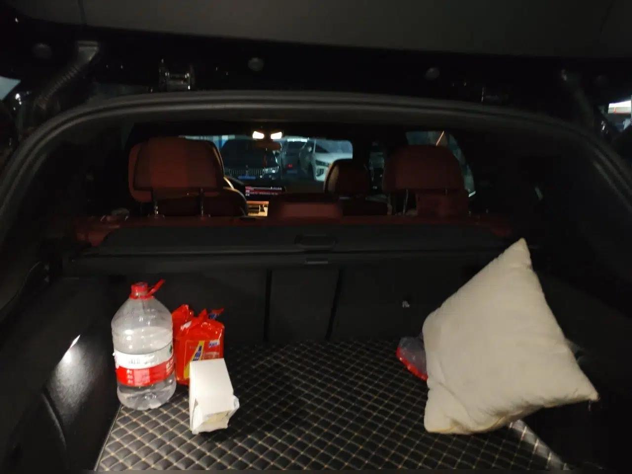 BMW X5 2022 xDrive 40Li M Sport Package — миниатюра 19