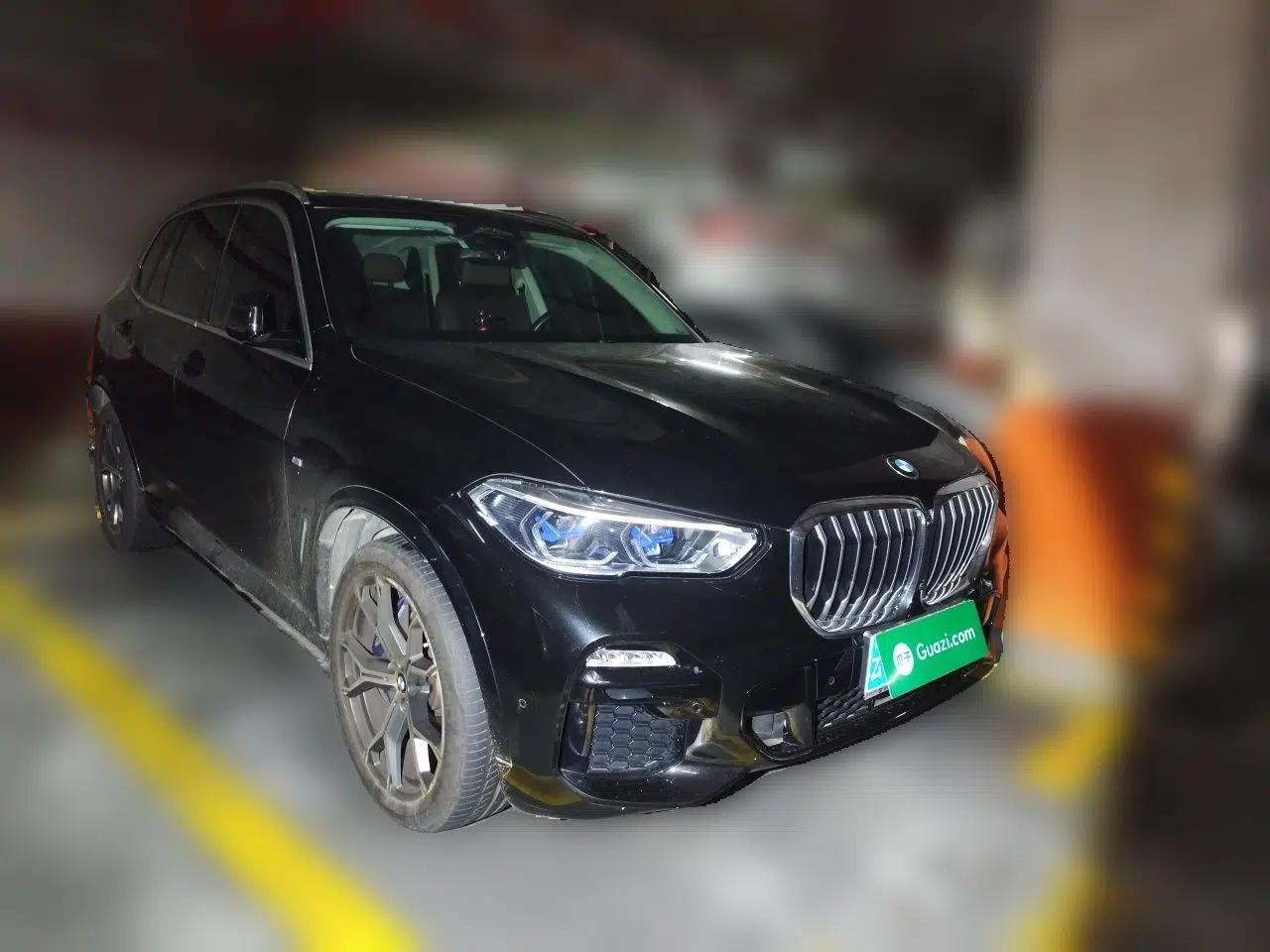 BMW X5 2020 xDrive40i Luxury Model with M Sport Package — миниатюра 3