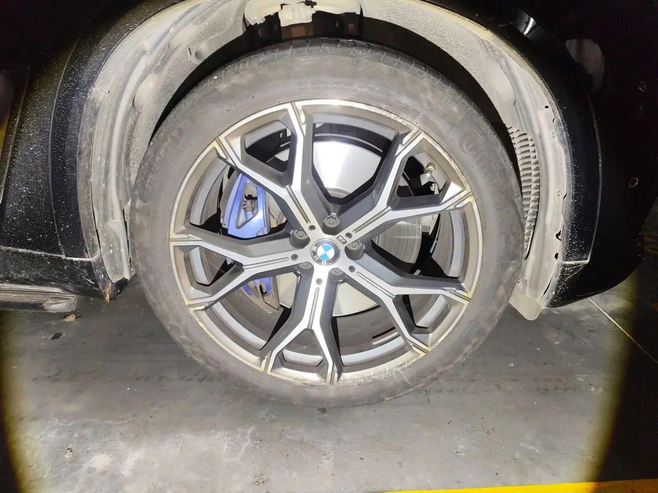 BMW X5 2020 xDrive40i Luxury Model with M Sport Package — миниатюра 8