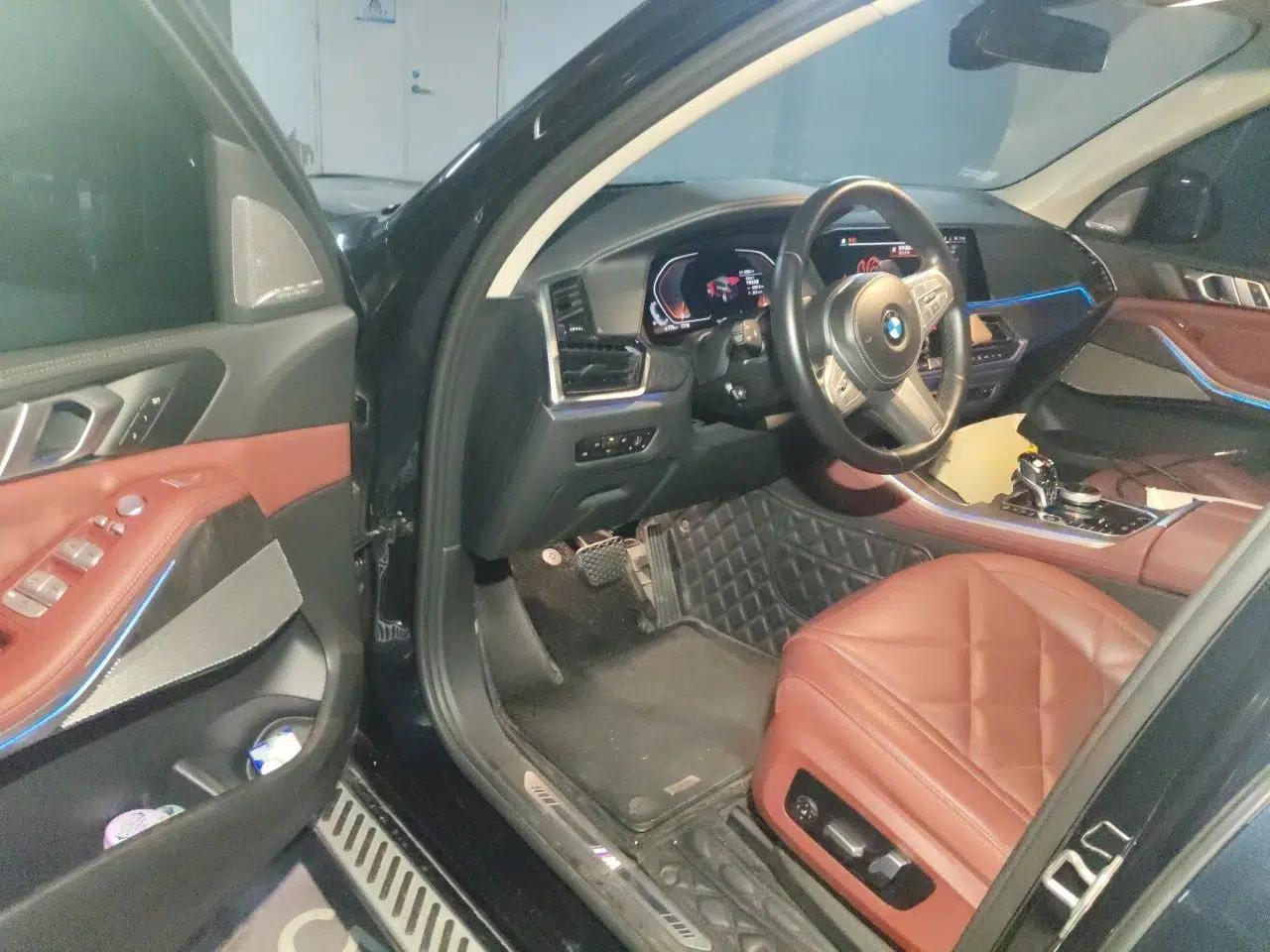 BMW X5 2022 Restyled xDrive 30Li Luxury Version M Sport Package — миниатюра 16