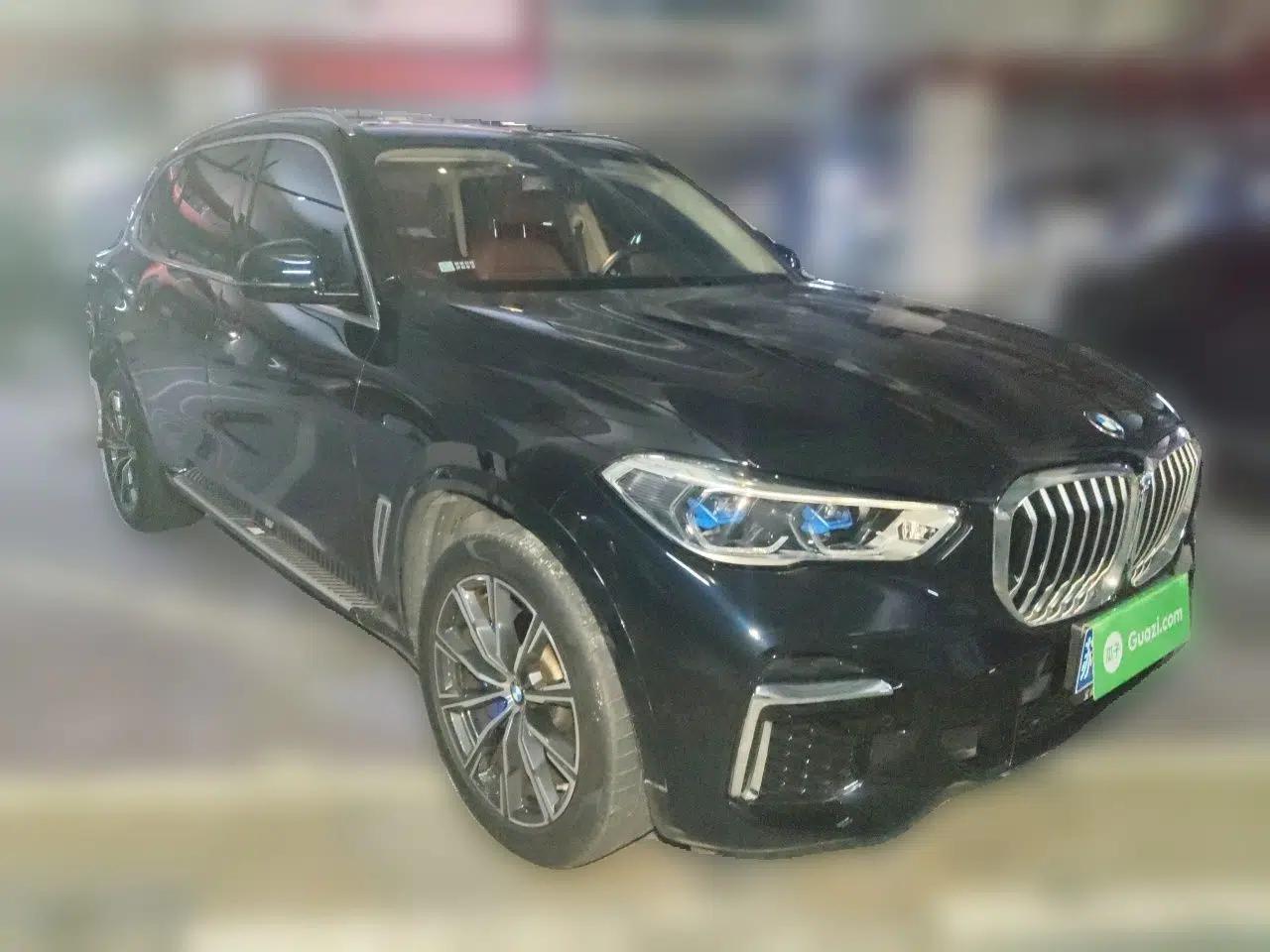 BMW X5 2022 Restyled xDrive 30Li Luxury Version M Sport Package — миниатюра 3