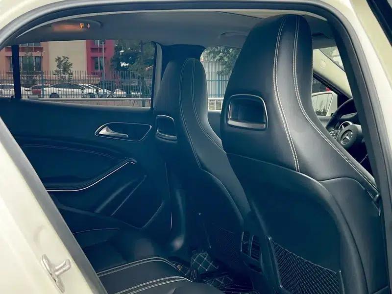2017 Mercedes-Benz GLA 220 4MATIC Fashion Edition — миниатюра 14