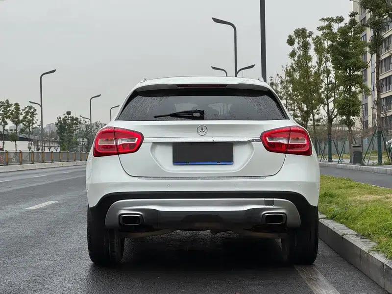 2016 Mercedes-Benz GLA 200 Blue Edition — миниатюра 5