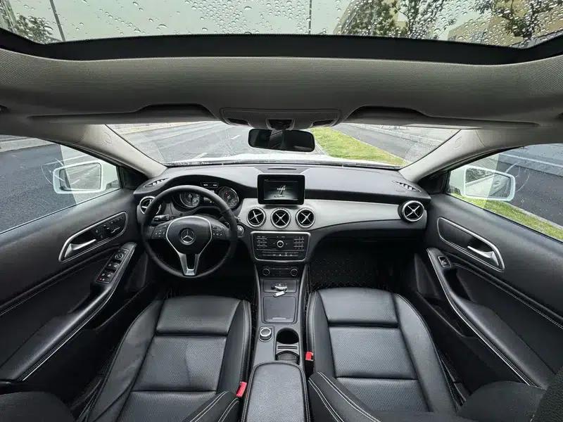 2016 Mercedes-Benz GLA 200 Blue Edition — миниатюра 6