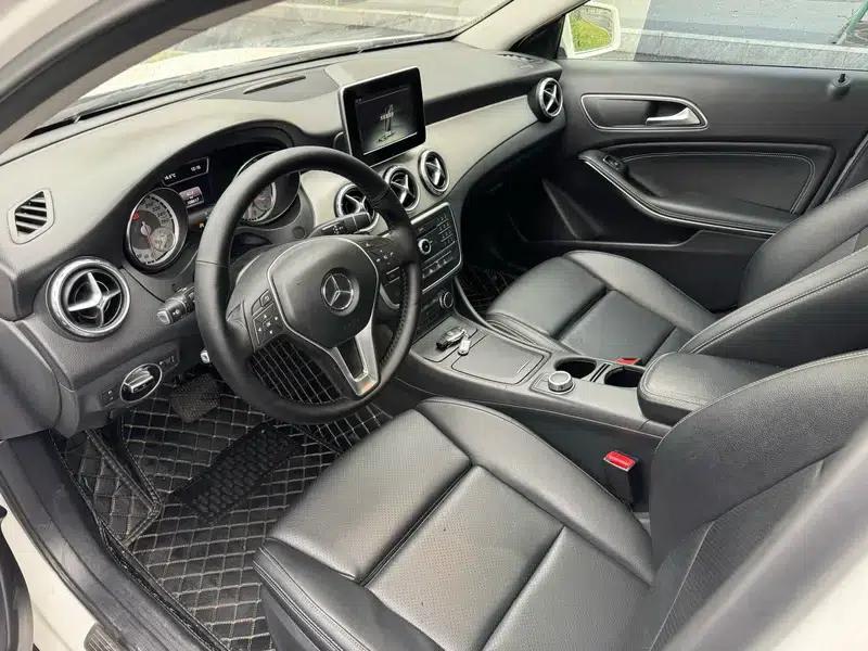 2016 Mercedes-Benz GLA 200 Blue Edition — миниатюра 9