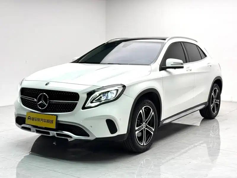 2018 Mercedes-Benz GLA 200 Fashion Edition — миниатюра 1