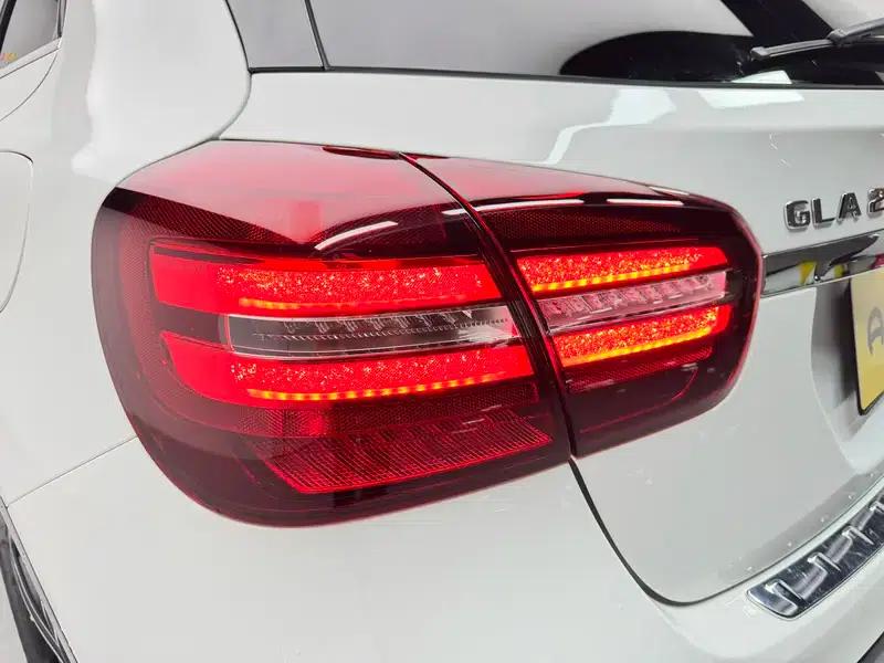 2018 Mercedes-Benz GLA 200 Fashion Edition — миниатюра 13