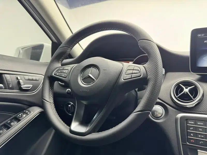 2018 Mercedes-Benz GLA 200 Fashion Edition — миниатюра 16