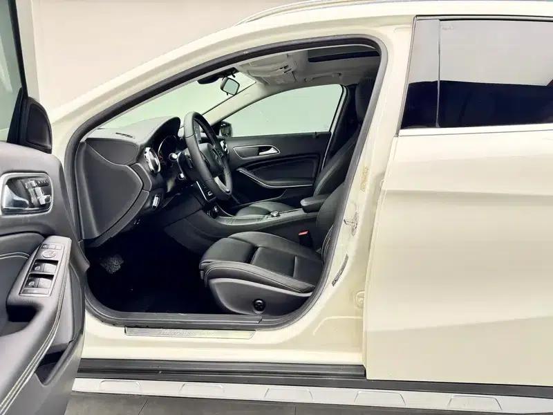2018 Mercedes-Benz GLA 200 Fashion Edition — миниатюра 17