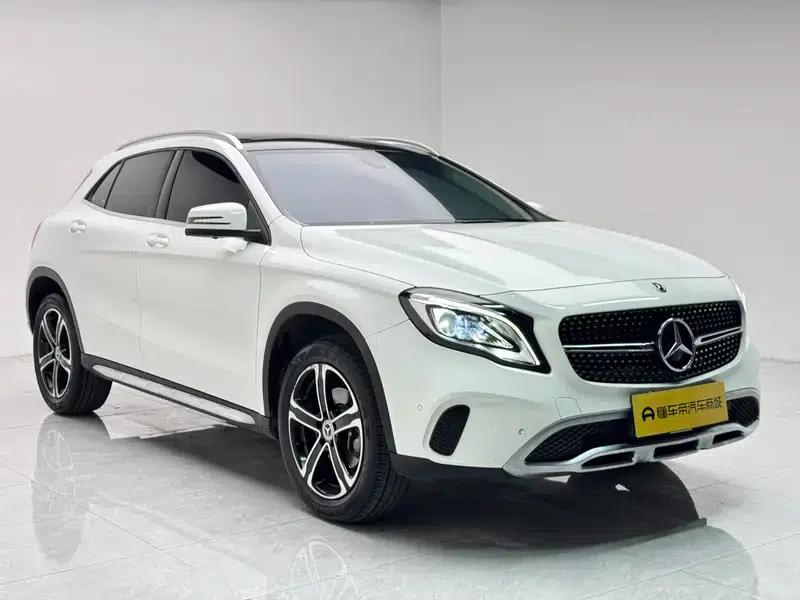 2018 Mercedes-Benz GLA 200 Fashion Edition — миниатюра 3