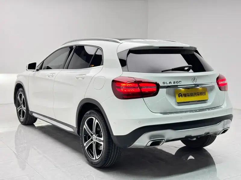 2018 Mercedes-Benz GLA 200 Fashion Edition — миниатюра 5