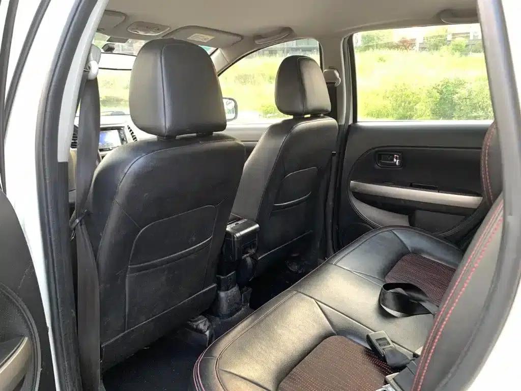 Great Wall M4 2012 1.5L Manual Comfort Model — миниатюра 12