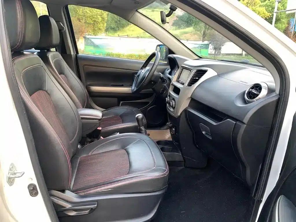Great Wall M4 2012 1.5L Manual Comfort Model — миниатюра 9