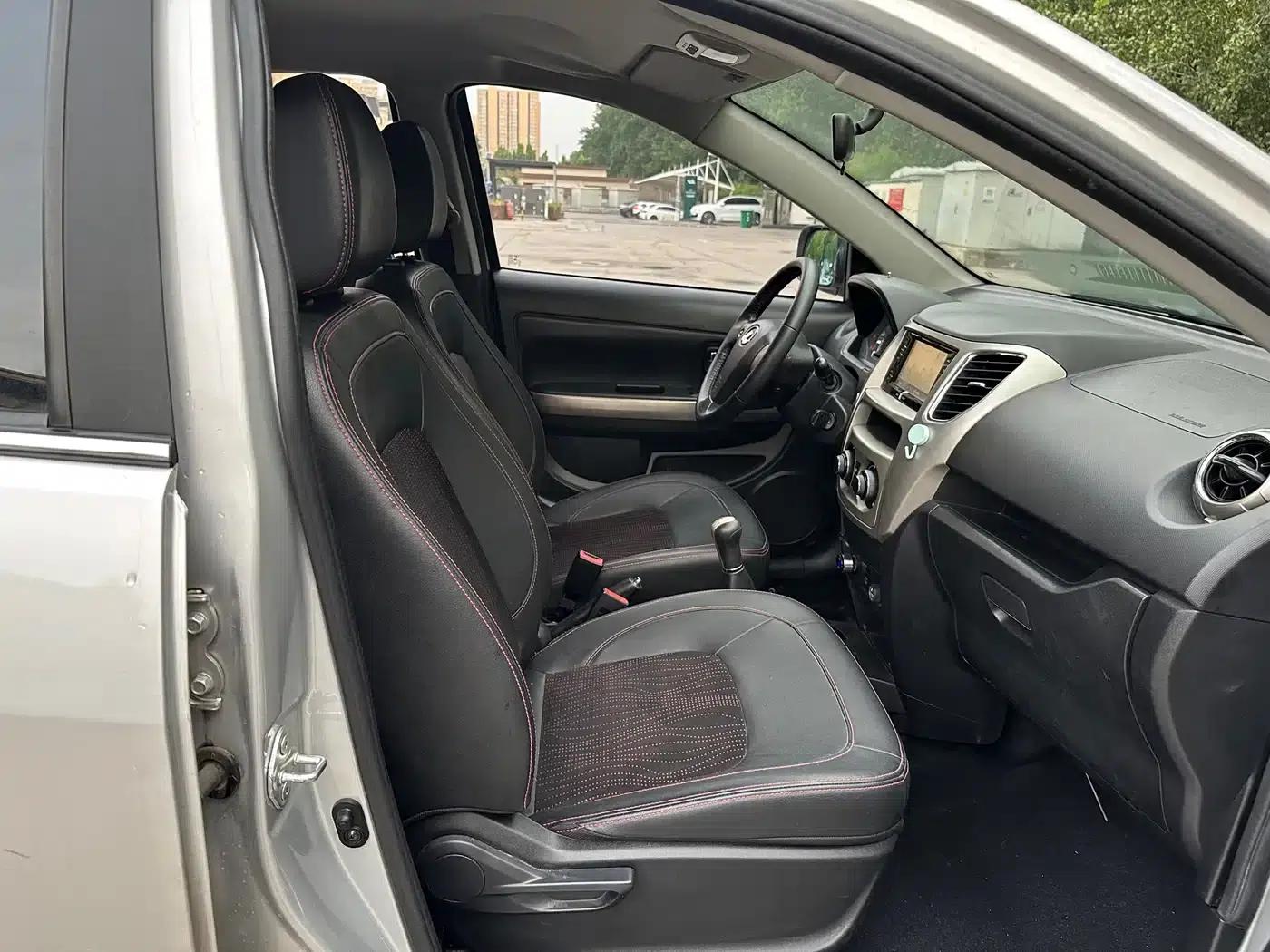 Great Wall M4 2012 1.5L Manual Deluxe Edition — миниатюра 12