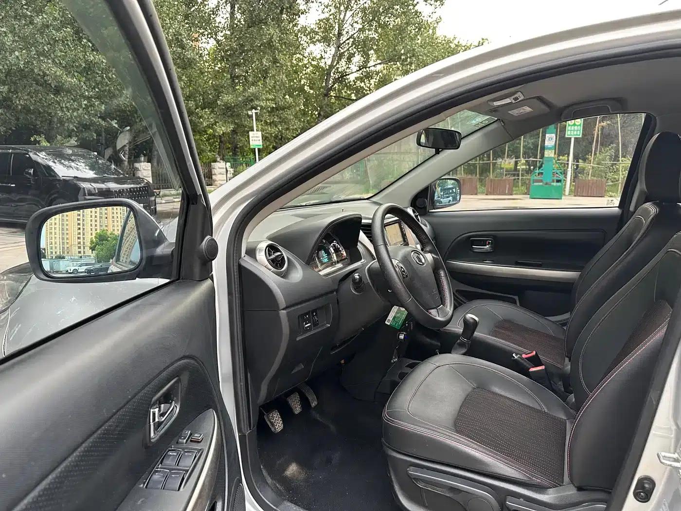Great Wall M4 2012 1.5L Manual Deluxe Edition — миниатюра 20