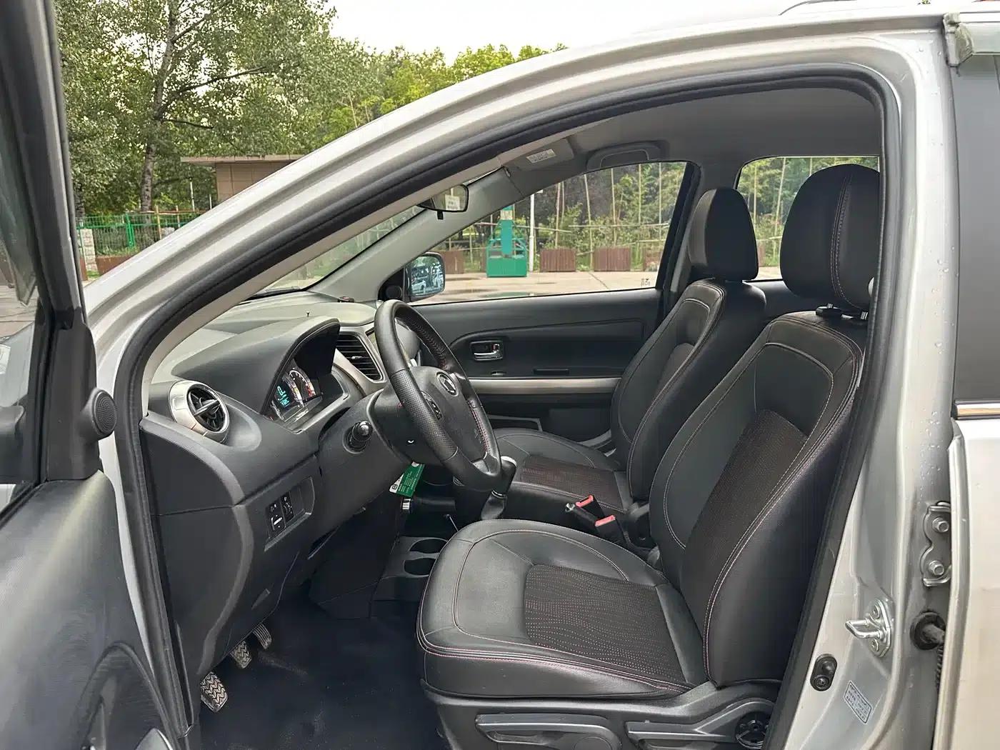 Great Wall M4 2012 1.5L Manual Deluxe Edition — миниатюра 10