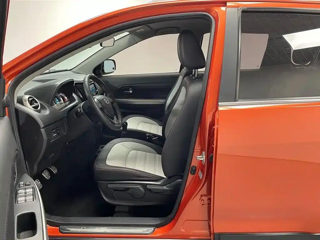 Great Wall M4 2014 1.5L Manual Comfort Model — миниатюра 14