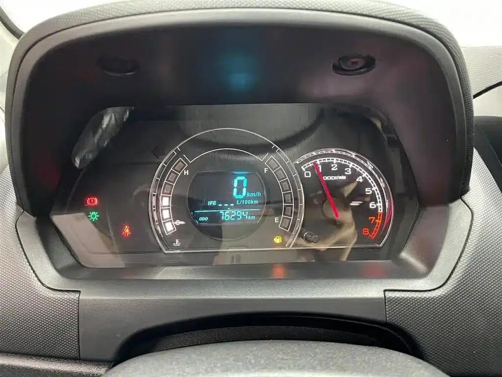 Great Wall M4 2014 1.5L Manual Comfort Model — миниатюра 18