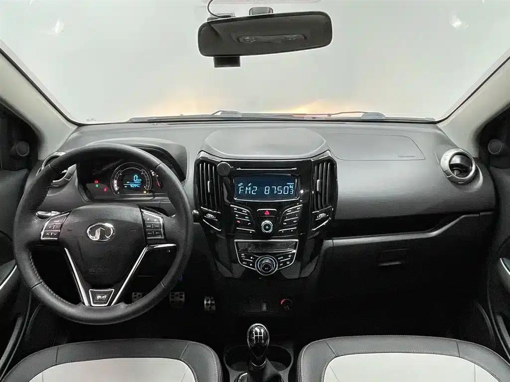 Great Wall M4 2014 1.5L Manual Comfort Model — миниатюра 19