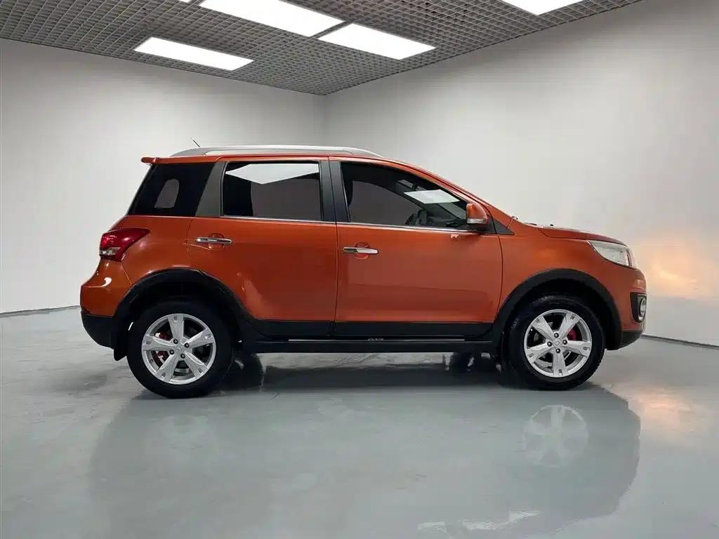Great Wall M4 2014 1.5L Manual Comfort Model — миниатюра 5