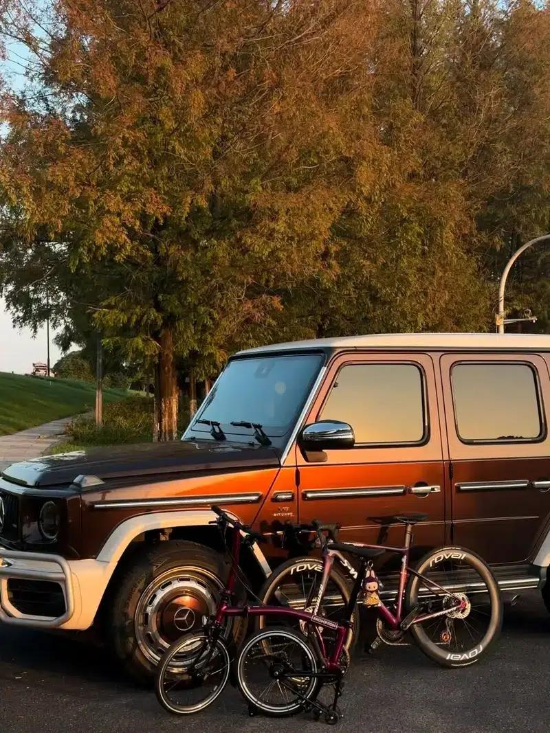Mercedes-Benz G-Class AMG 2021 4.0T Automatic 4WD 5-seater Parallel Import — миниатюра 5