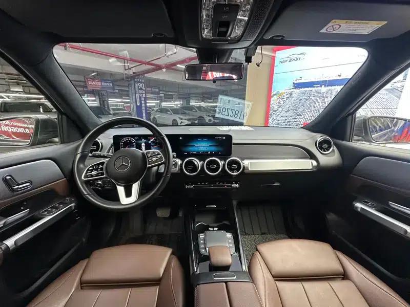 2021 Mercedes-Benz GLB 180 Dynamic — миниатюра 11