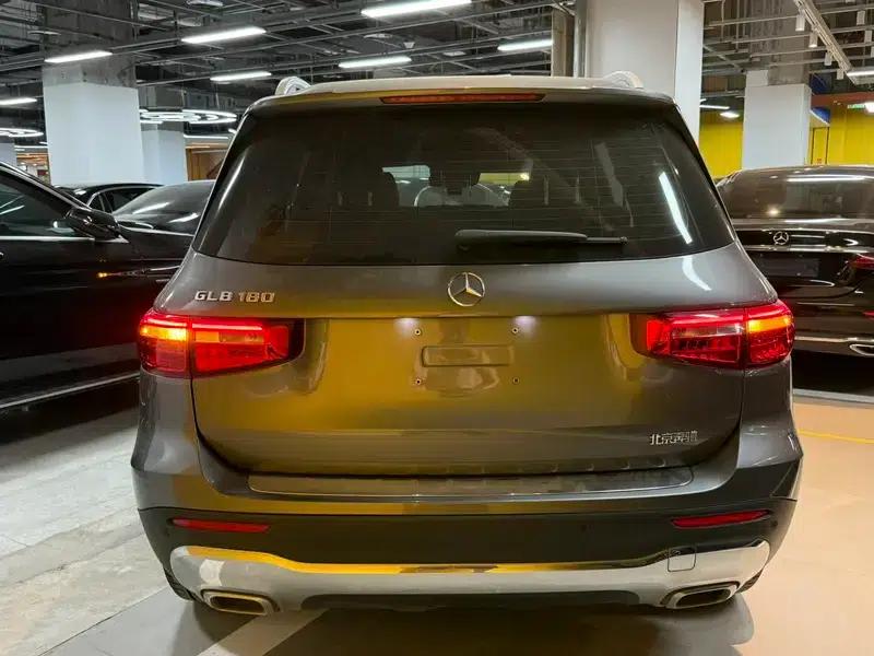 2021 Mercedes-Benz GLB 180 Fashion Edition — миниатюра 5