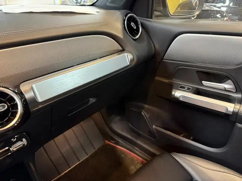 2021 Mercedes-Benz GLB 180 Fashion Edition — миниатюра 6