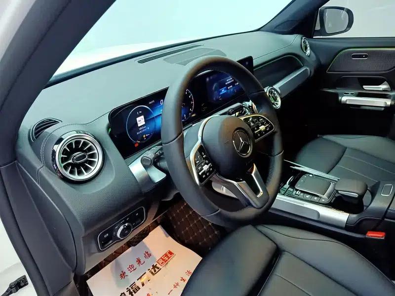 2022 Mercedes-Benz GLB 220 Fashion Edition — миниатюра 18