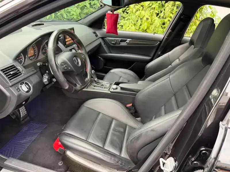 2010 Mercedes-Benz C-Class AMG C 63 Dynamic Enhanced Edition — миниатюра 7