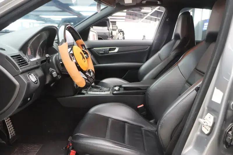 2010 Mercedes-Benz C-Class AMG C 63 Dynamic Enhanced Edition — миниатюра 17