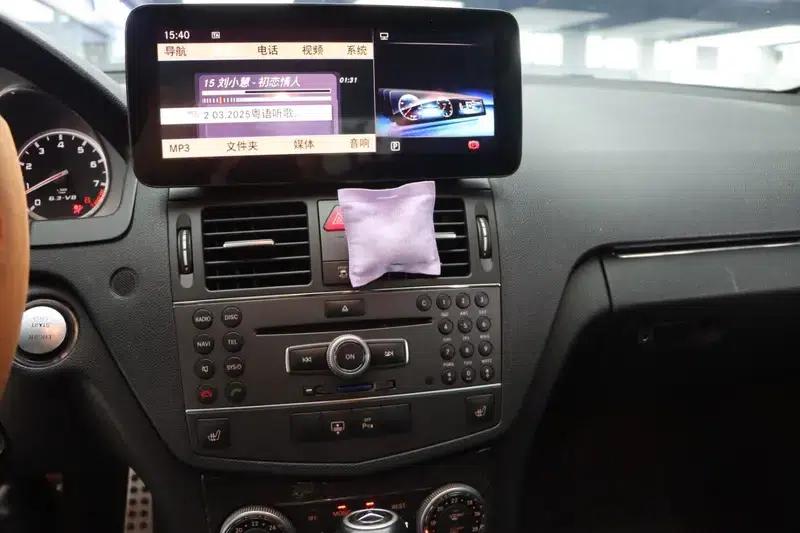 2010 Mercedes-Benz C-Class AMG C 63 Dynamic Enhanced Edition — миниатюра 10