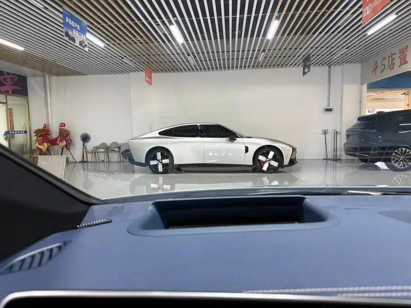 Mercedes-Benz EQE 2022 EQE 350 Luxury Edition — миниатюра 7