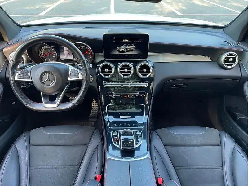 2017 Mercedes-Benz GLC AMG 43 4MATIC Special Edition — миниатюра 15